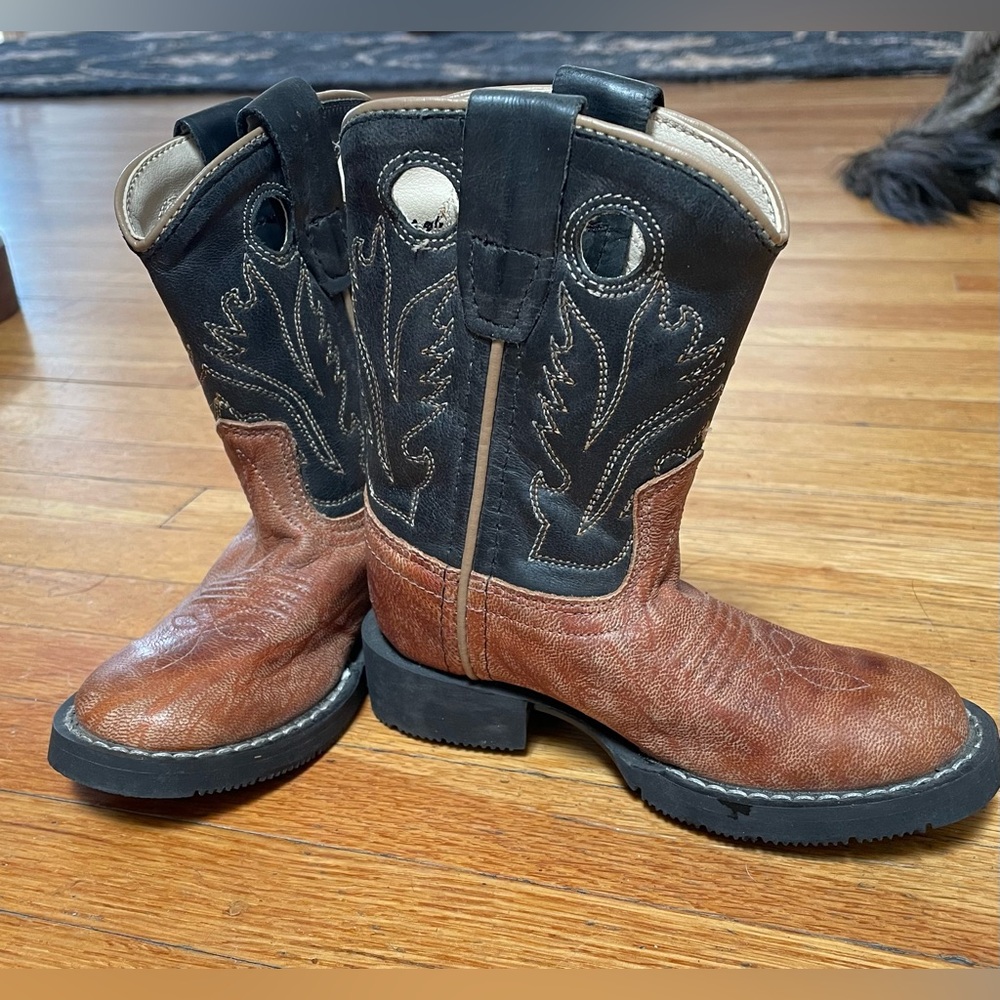 Kids leather cowboy boots